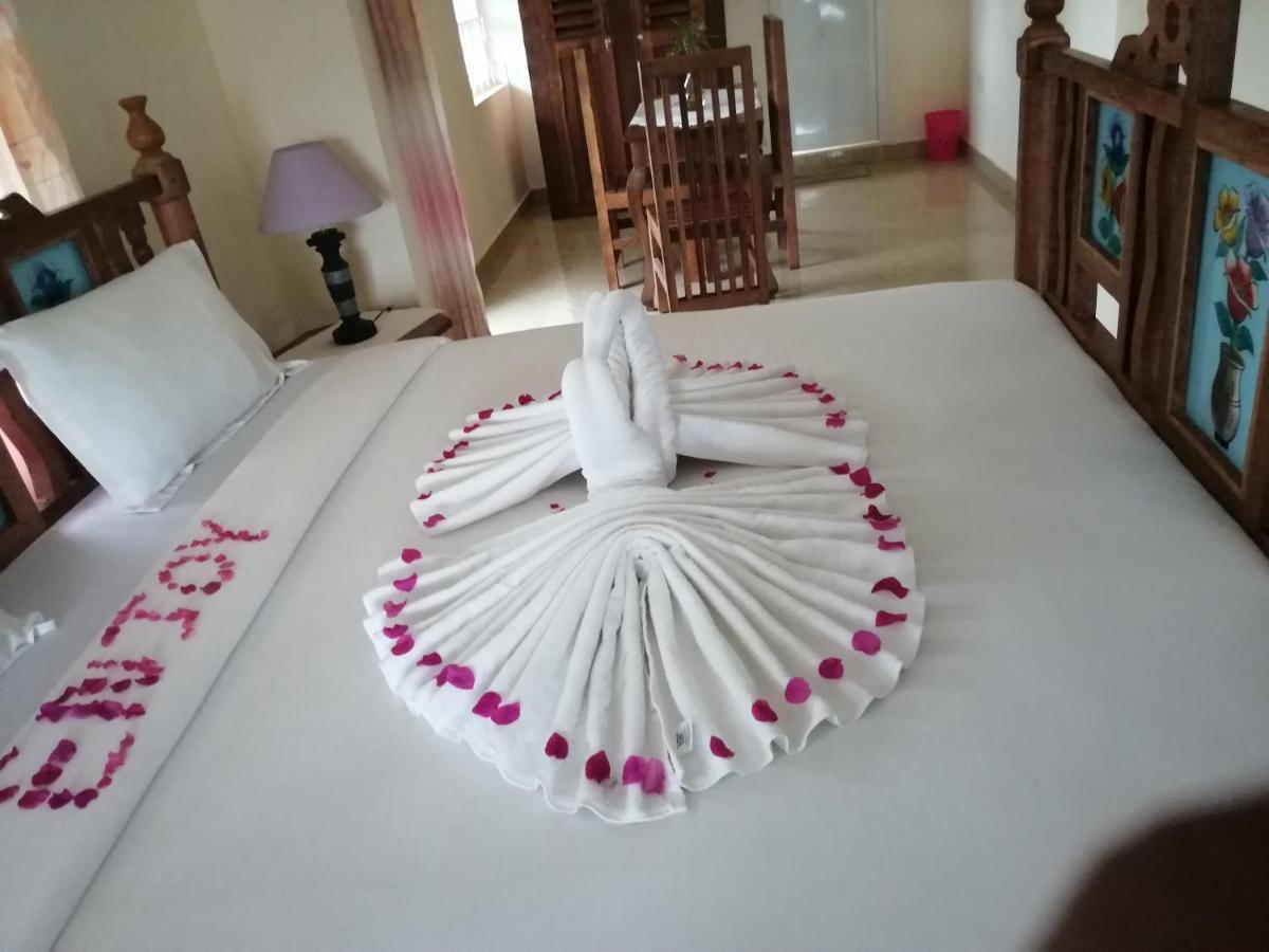 Salhiya Lodge Zanzibar Esterno foto