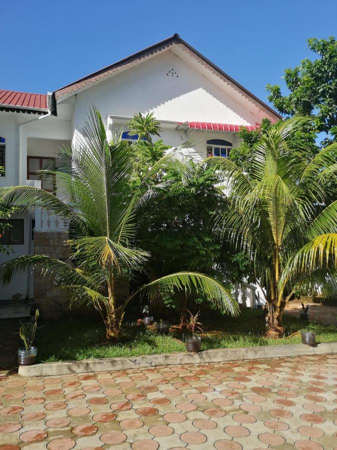 Salhiya Lodge Zanzibar Esterno foto