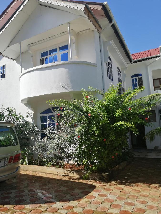 Salhiya Lodge Zanzibar Esterno foto
